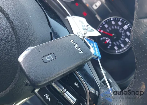 2024 Kia Forte Gt-Line z USA, uszkodzony, nr VIN 3KPF54AD2RE782956